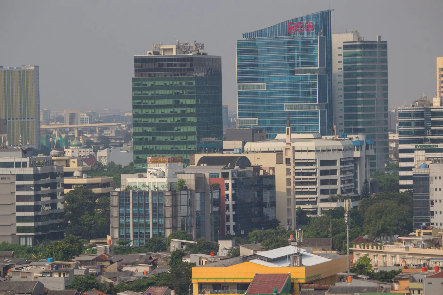 Photo by Dapur Melodi on Pexels | Pasang Penangkal Petir Jakarta illustration